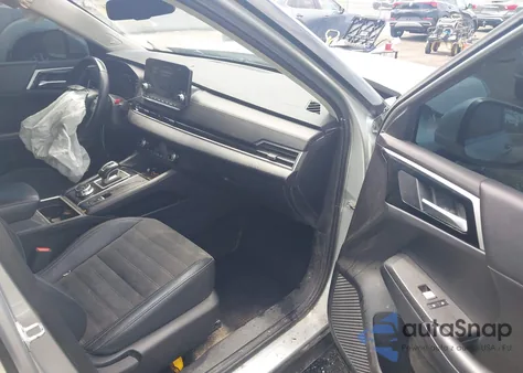 2023 Mitsubishi Outlander Se 2.5 2Wd z USA, uszkodzony, nr VIN JA4J3UA87PZ054886